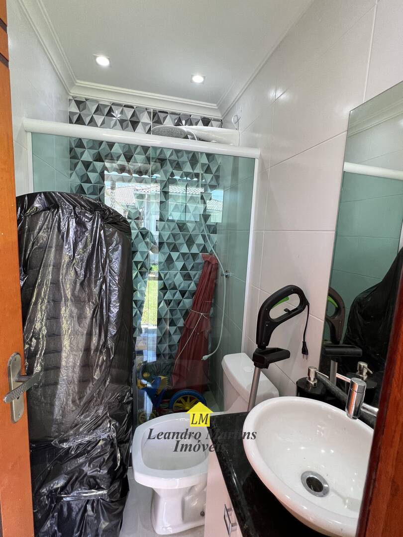 Casa à venda com 3 quartos, 300m² - Foto 18