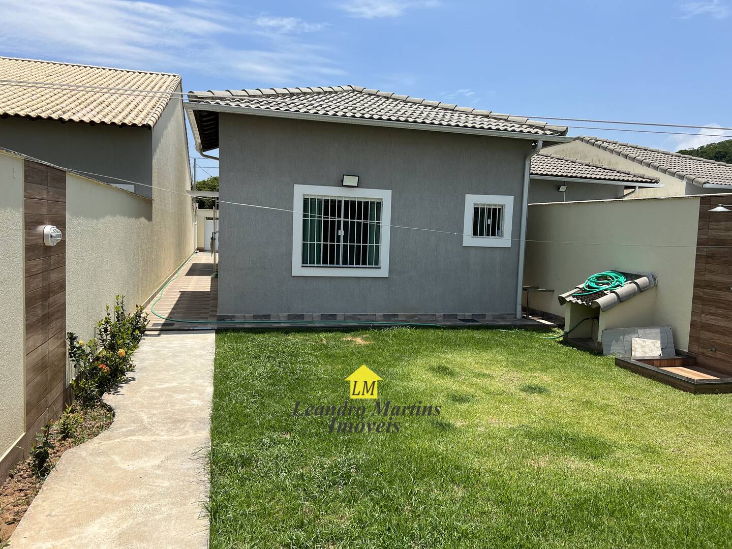 Casa à venda com 3 quartos, 300m² - Foto 23
