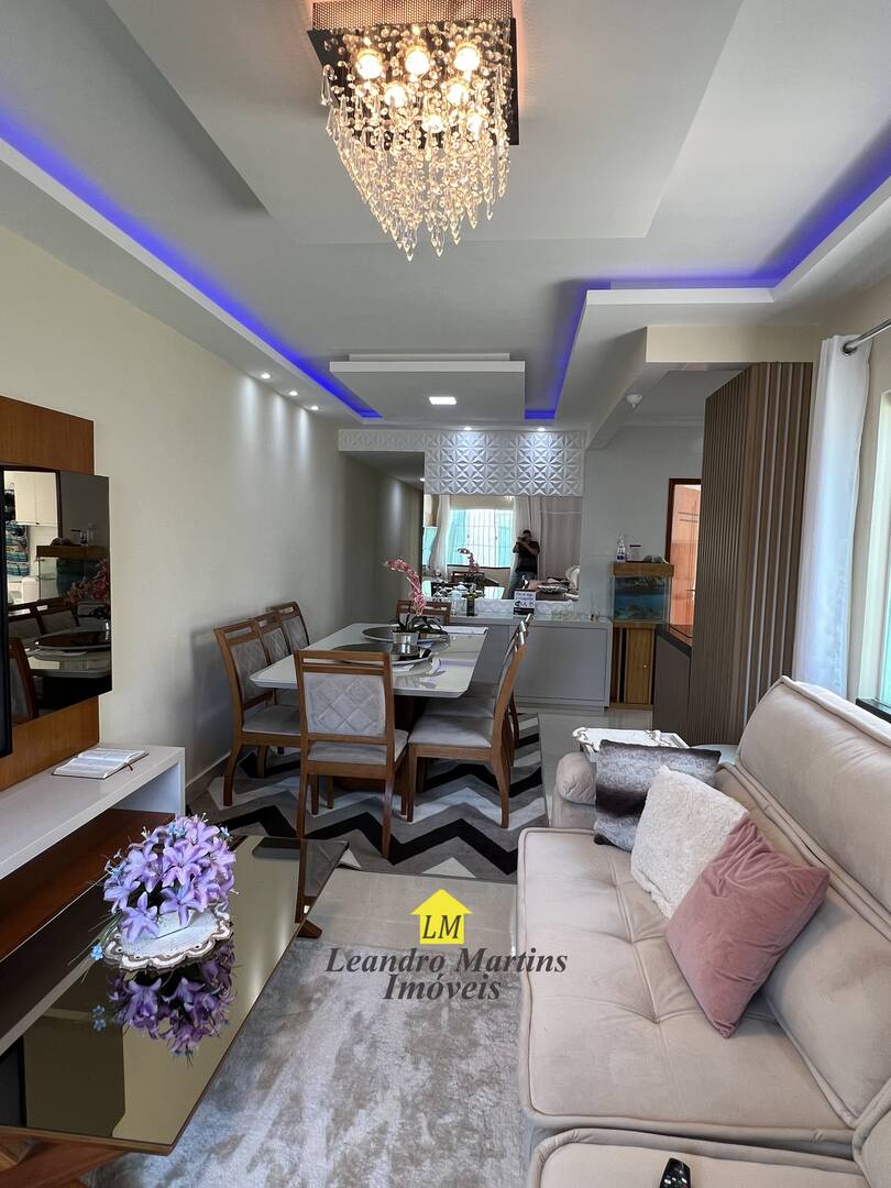 Casa à venda com 3 quartos, 300m² - Foto 25