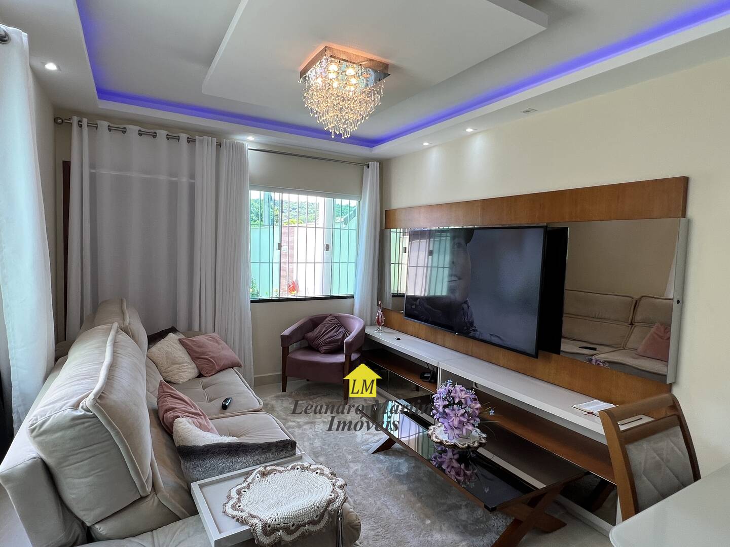 Casa à venda com 3 quartos, 300m² - Foto 26
