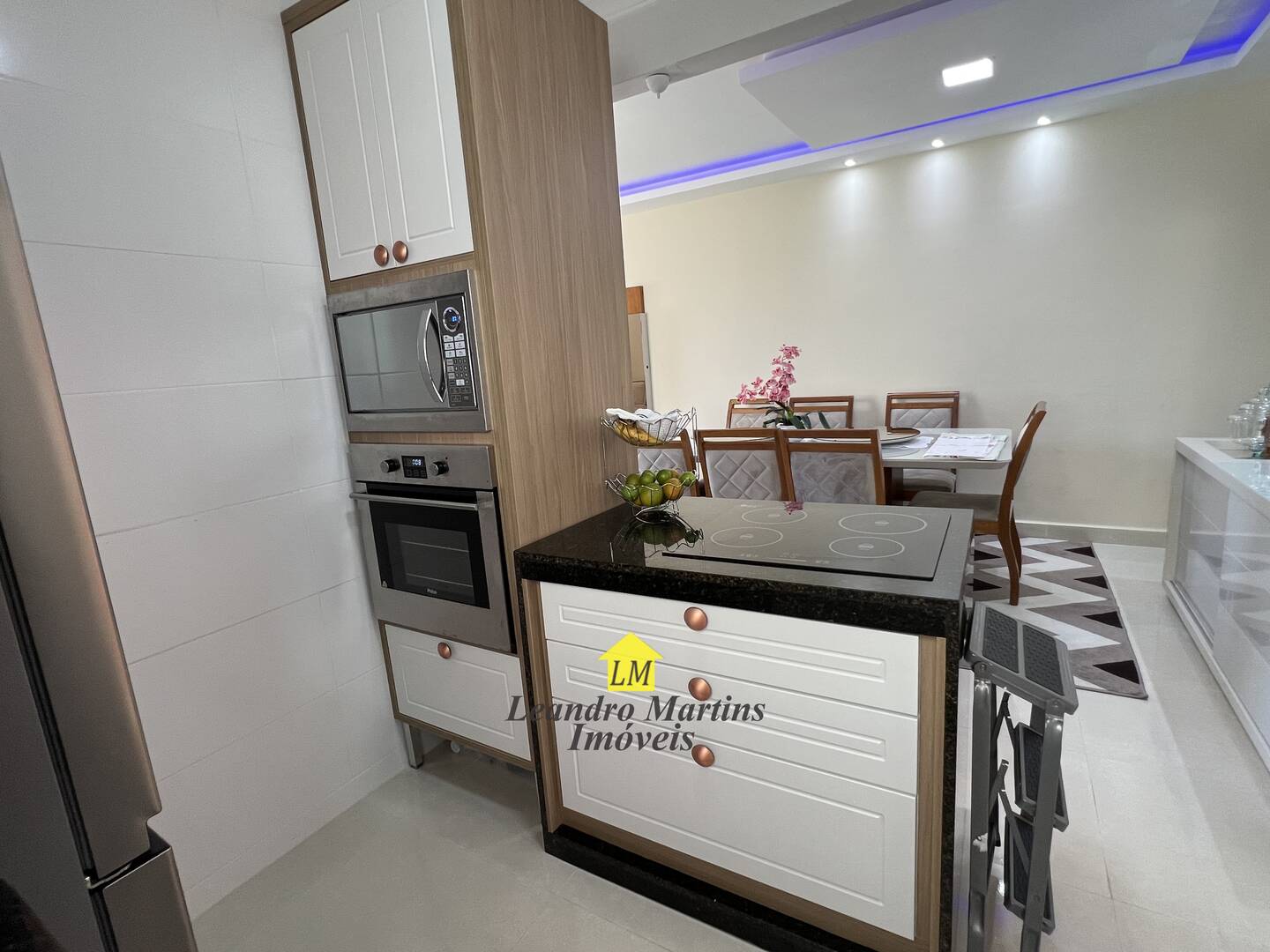 Casa à venda com 3 quartos, 300m² - Foto 34