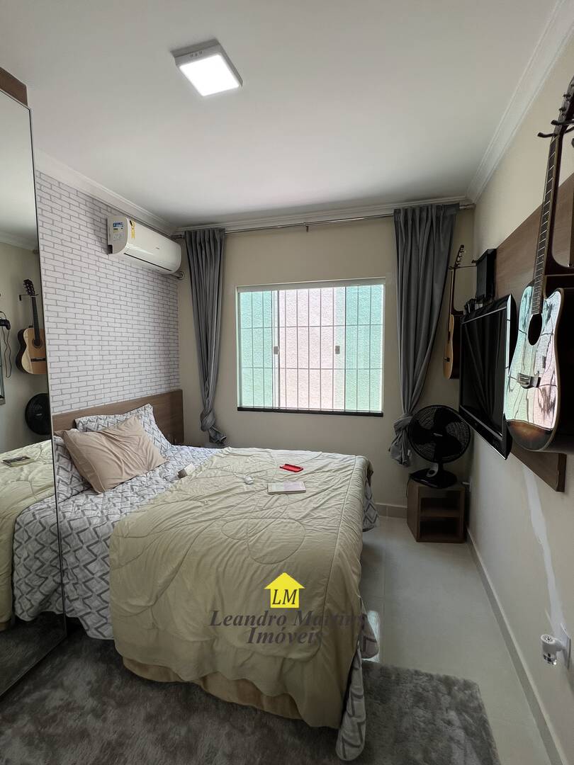 Casa à venda com 3 quartos, 300m² - Foto 48