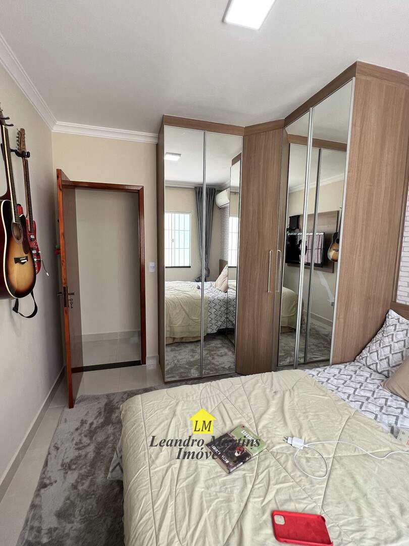 Casa à venda com 3 quartos, 300m² - Foto 49