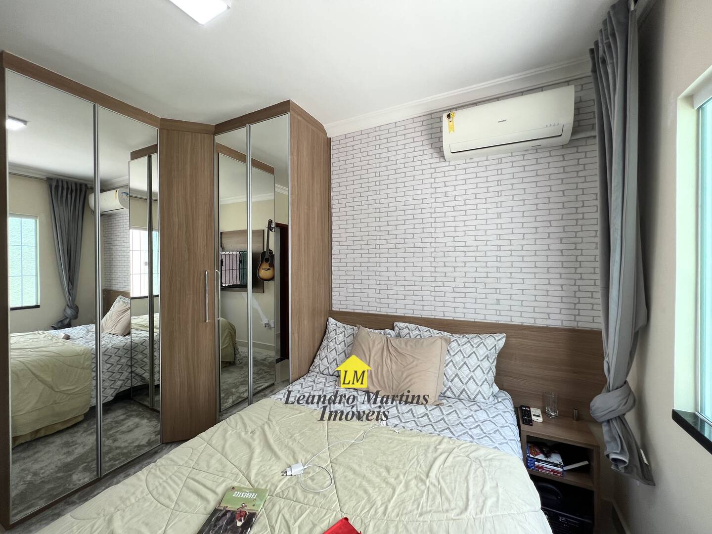 Casa à venda com 3 quartos, 300m² - Foto 50