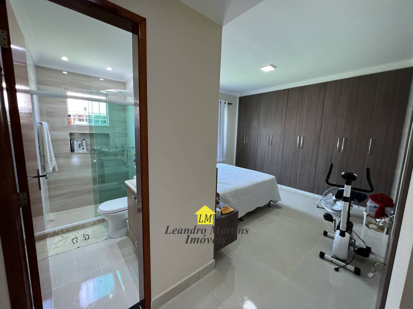 Casa à venda com 3 quartos, 300m² - Foto 52