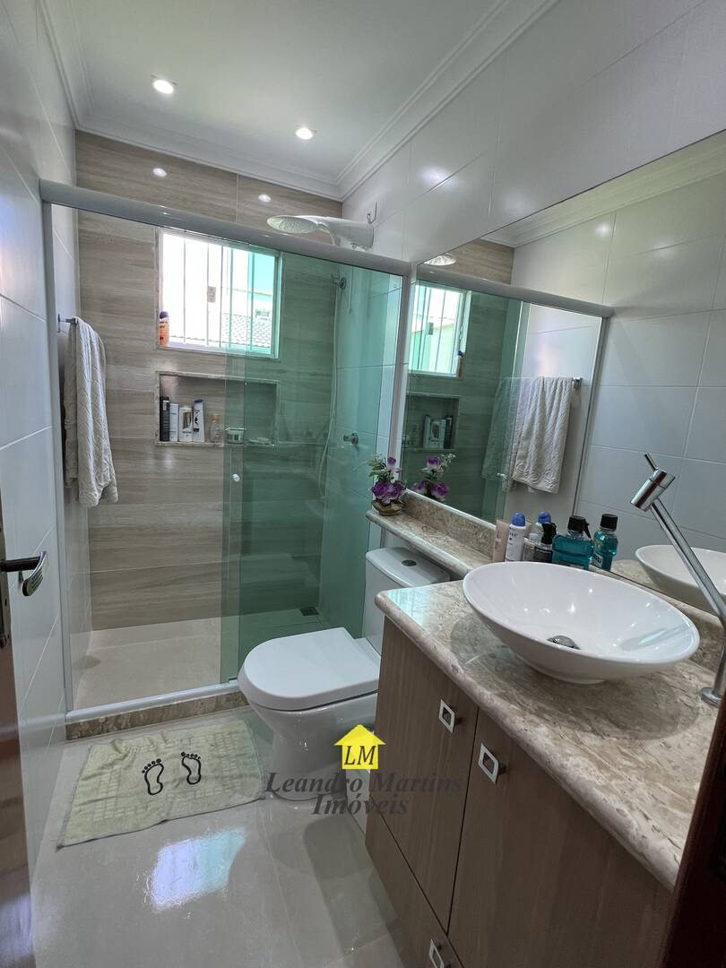Casa à venda com 3 quartos, 300m² - Foto 53