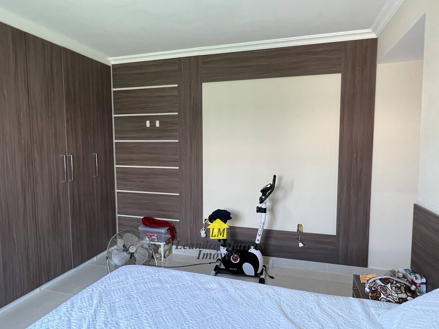 Casa à venda com 3 quartos, 300m² - Foto 58