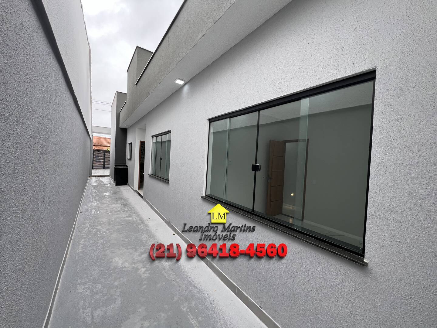 Casa à venda com 3 quartos, 240m² - Foto 8