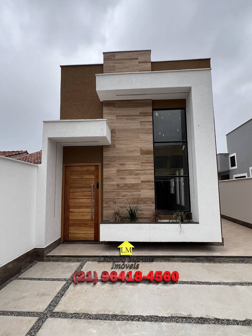 Casa à venda com 3 quartos, 260m² - Foto 1