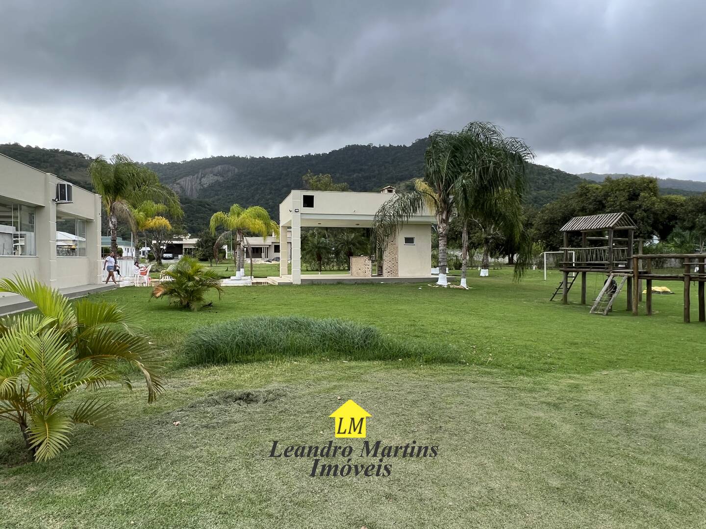 Casa, 3 quartos, 360 m² - Foto 42